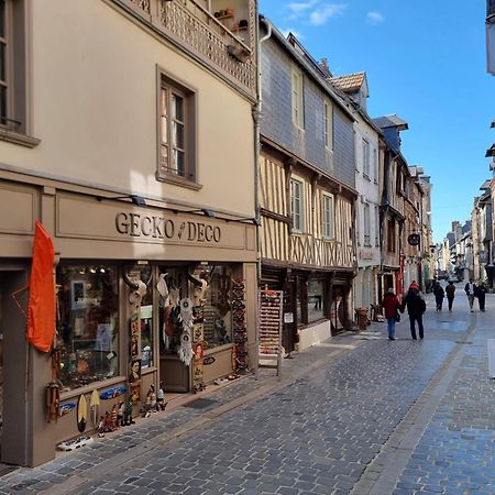 La Vague - Breath Of Freshness In Center Of Honfleur - Free Parking 550M Leilighet Eksteriør bilde