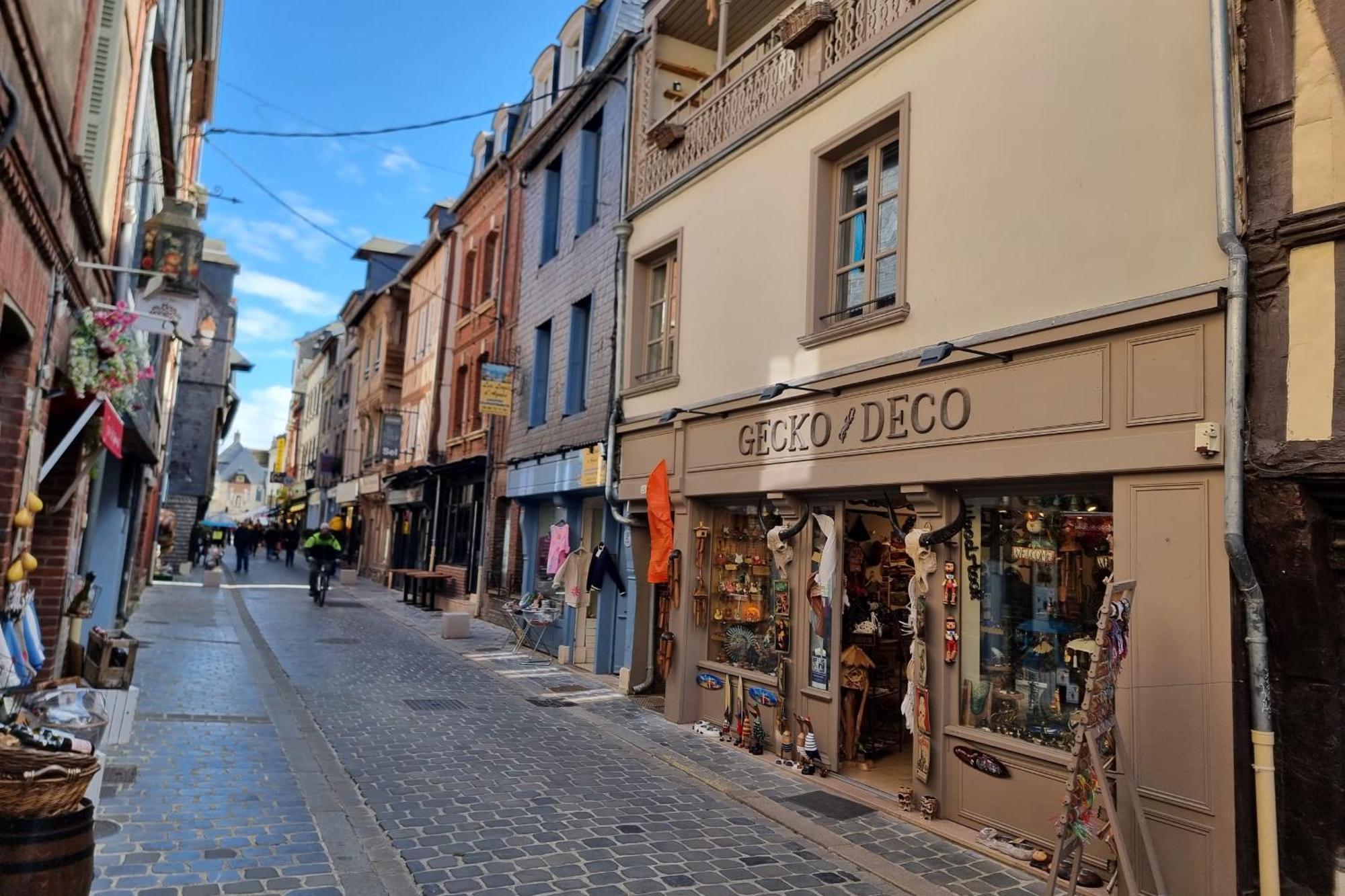 La Vague - Breath Of Freshness In Center Of Honfleur - Free Parking 550M Leilighet Eksteriør bilde